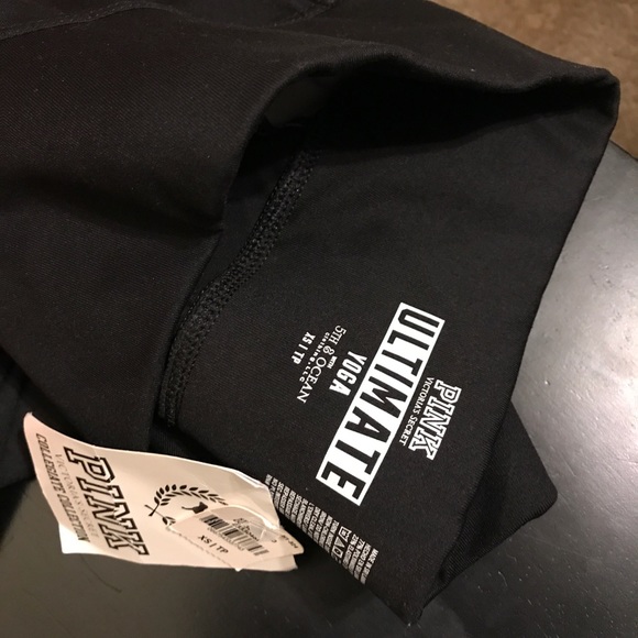 Pink Victoria's Secret set - Picture 2 of 6